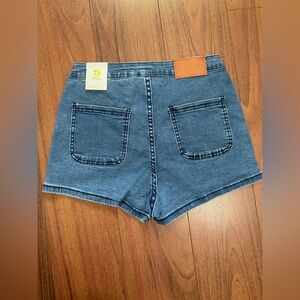 Potili Jean stretch shorts NWT